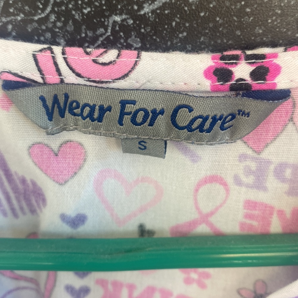 Pink Ribbon /Love Scrub Top - Picture 3 of 5